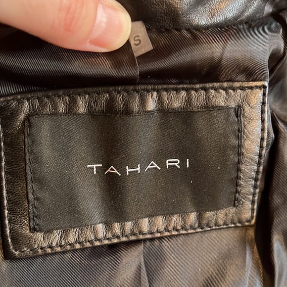 NWOT Women’s Tahari Ruffle Lambskin leather jacket / Black /Small - Picture 9 of 16